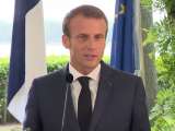 « Gilets jaunes »: Macron salue « les justes revendications à l'origine du mouvement »